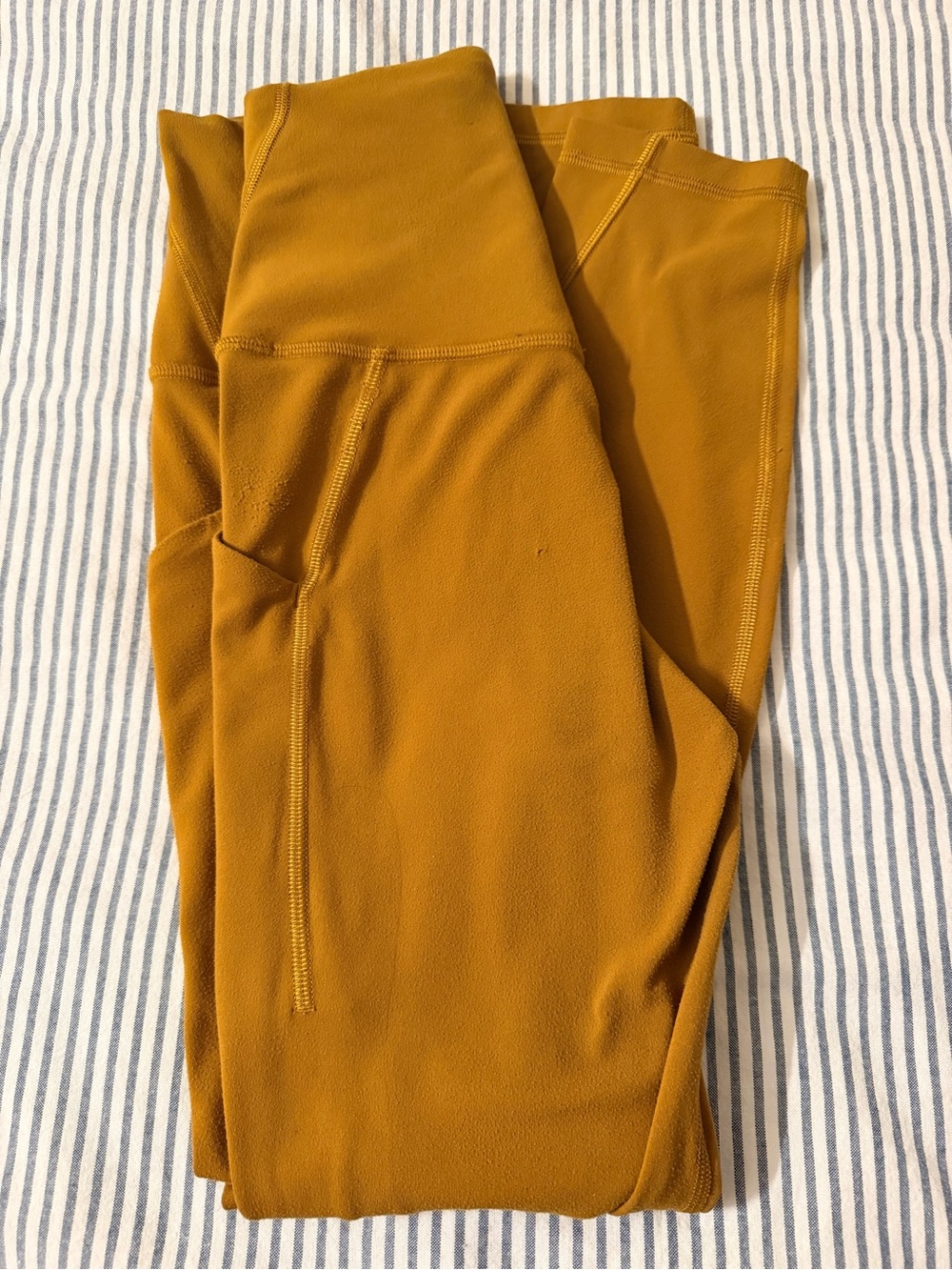 Lululemon Align 26” High-Waist Mustard  Leggings 0-2 - Picture 11 of 16